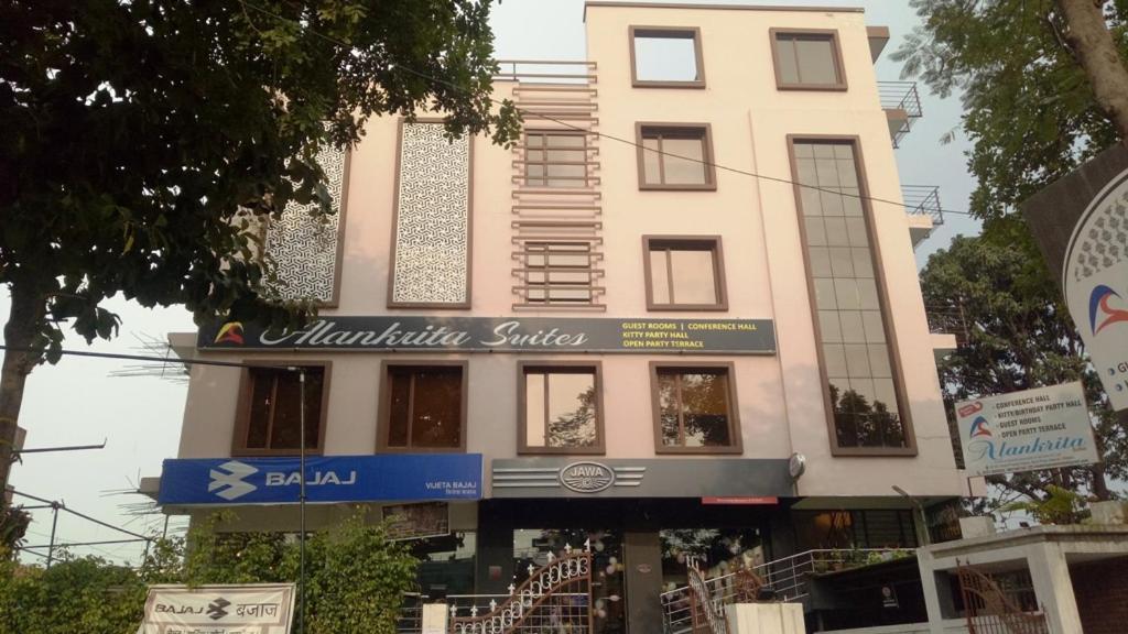 Alankrita Suites & Party Halls Meerut Zewnętrze zdjęcie