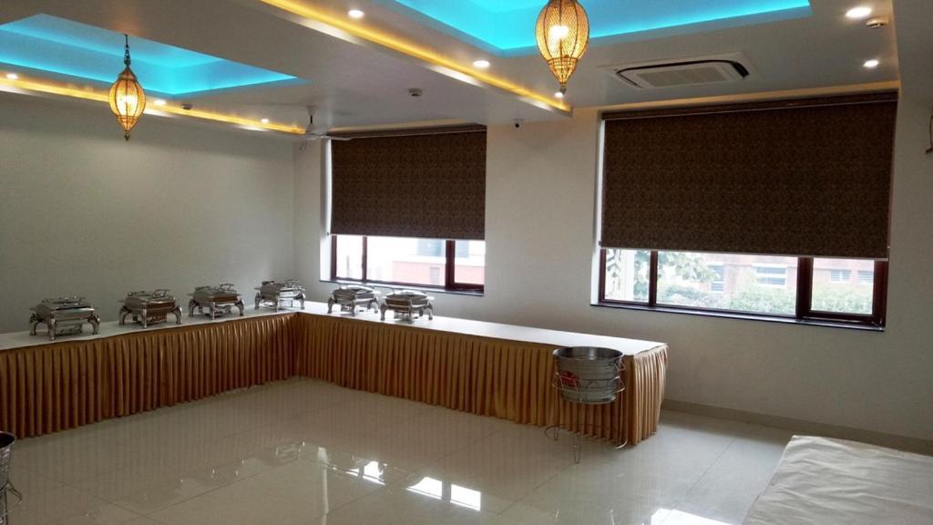 Alankrita Suites & Party Halls Meerut Zewnętrze zdjęcie