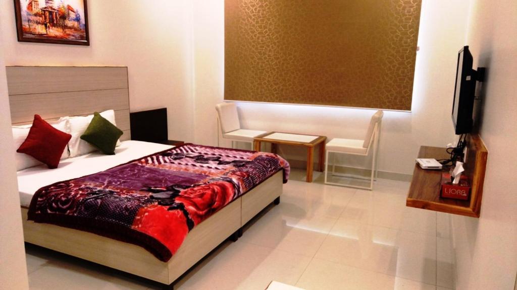 Alankrita Suites & Party Halls Meerut Zewnętrze zdjęcie